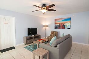 Great Escape Apartments by Lowkl