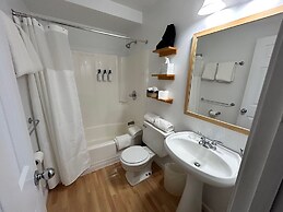 Fire Mountain Resort