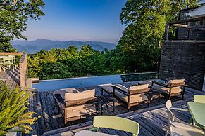 Fire Mountain Resort