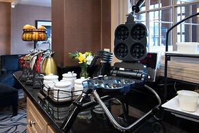 Port Inn and Suites Portsmouth, Ascend Hotel Collection