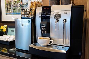 Port Inn and Suites Portsmouth, Ascend Hotel Collection