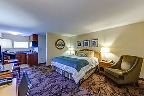 Port Inn and Suites Portsmouth, Ascend Hotel Collection