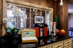 Port Inn and Suites Portsmouth, Ascend Hotel Collection