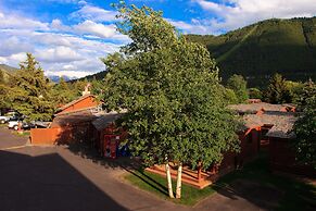 Cowboy Village Resort