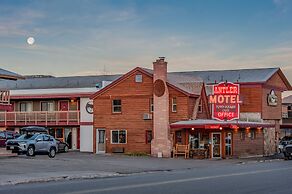 Antler Inn