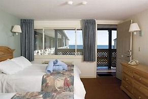 The Corsair & Cross Rip Oceanfront Resort