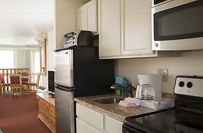 The Corsair & Cross Rip Oceanfront Resort