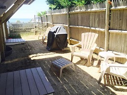 The Corsair & Cross Rip Oceanfront Resort