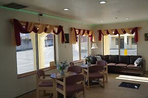 Timberland Inn & Suites