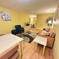 Timberland Inn & Suites
