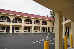 Timberland Inn & Suites