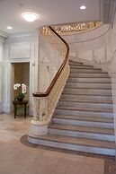 Wellsworth Hotel