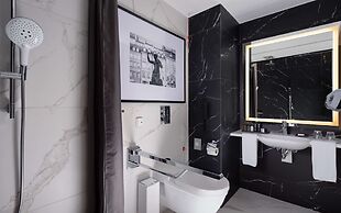 Radisson Collection Hotel, Warsaw