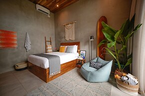 Surf Synergy All-Inclusive Surf Retreat