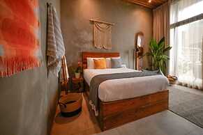 Surf Synergy All-Inclusive Surf Retreat