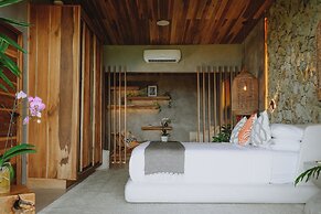 Surf Synergy All-Inclusive Surf Retreat