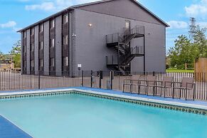 Motel 6 Niagara Falls, ON – Near the Falls