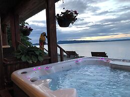 Qualicum Breeze Beach Resort