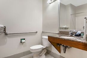 Best Western Club House Inn & Suites