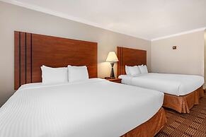 Best Western Club House Inn & Suites