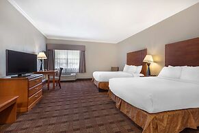 Best Western Club House Inn & Suites