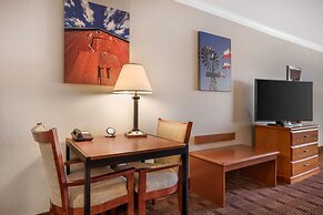 Best Western Club House Inn & Suites