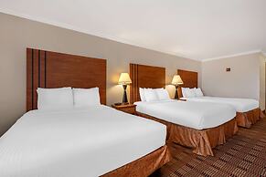 Best Western Club House Inn & Suites