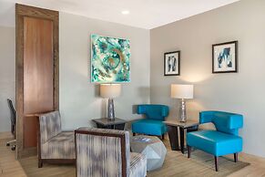 Best Western Club House Inn & Suites