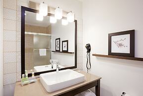 Country Inn & Suites by Radisson, Mason City, IA