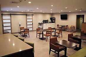 Country Inn & Suites by Radisson, Frackville (Pottsville), PA