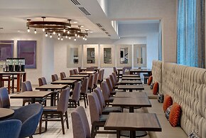 Hilton Garden Inn Kansas City