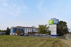Holiday Inn Express Hotel and Suites Marysville by IHG