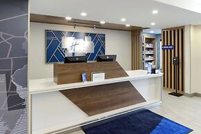 Holiday Inn Express Hotel and Suites Marysville by IHG