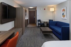 Holiday Inn Express Hotel and Suites Marysville by IHG