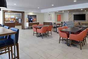 Holiday Inn Express Hotel and Suites Marysville by IHG