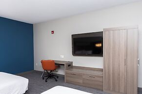 Holiday Inn Express Hotel and Suites Marysville by IHG