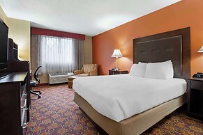 Best Western Plus The Inn at Sharon/Foxboro