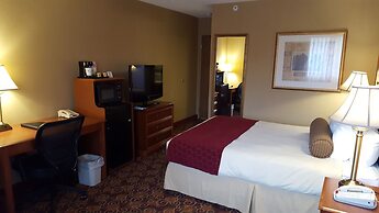 Best Western Plus The Inn at Sharon/Foxboro