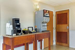 Best Western Plus The Inn at Sharon/Foxboro