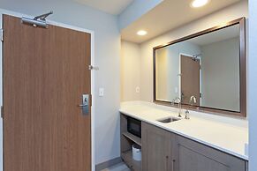 Hampton Inn & Suites Hermosa Beach