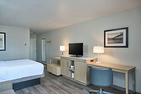 Hampton Inn & Suites Hermosa Beach