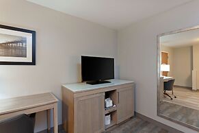Hampton Inn & Suites Hermosa Beach