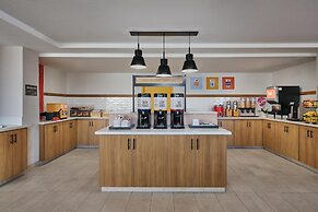 Hampton Inn & Suites Hermosa Beach
