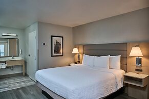 Hampton Inn & Suites Hermosa Beach