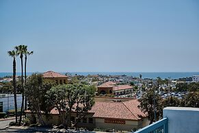 Hampton Inn & Suites Hermosa Beach