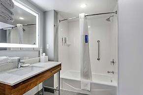 Hampton Inn Houston-Pearland