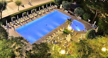 Hotel Bristol