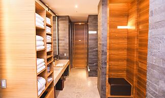 Four Seasons Hotel Tokyo at Marunouchi