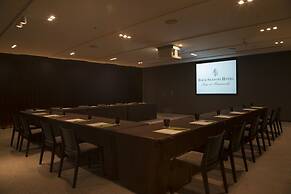 Four Seasons Hotel Tokyo at Marunouchi