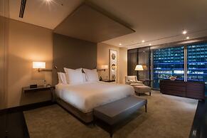 Four Seasons Hotel Tokyo at Marunouchi
